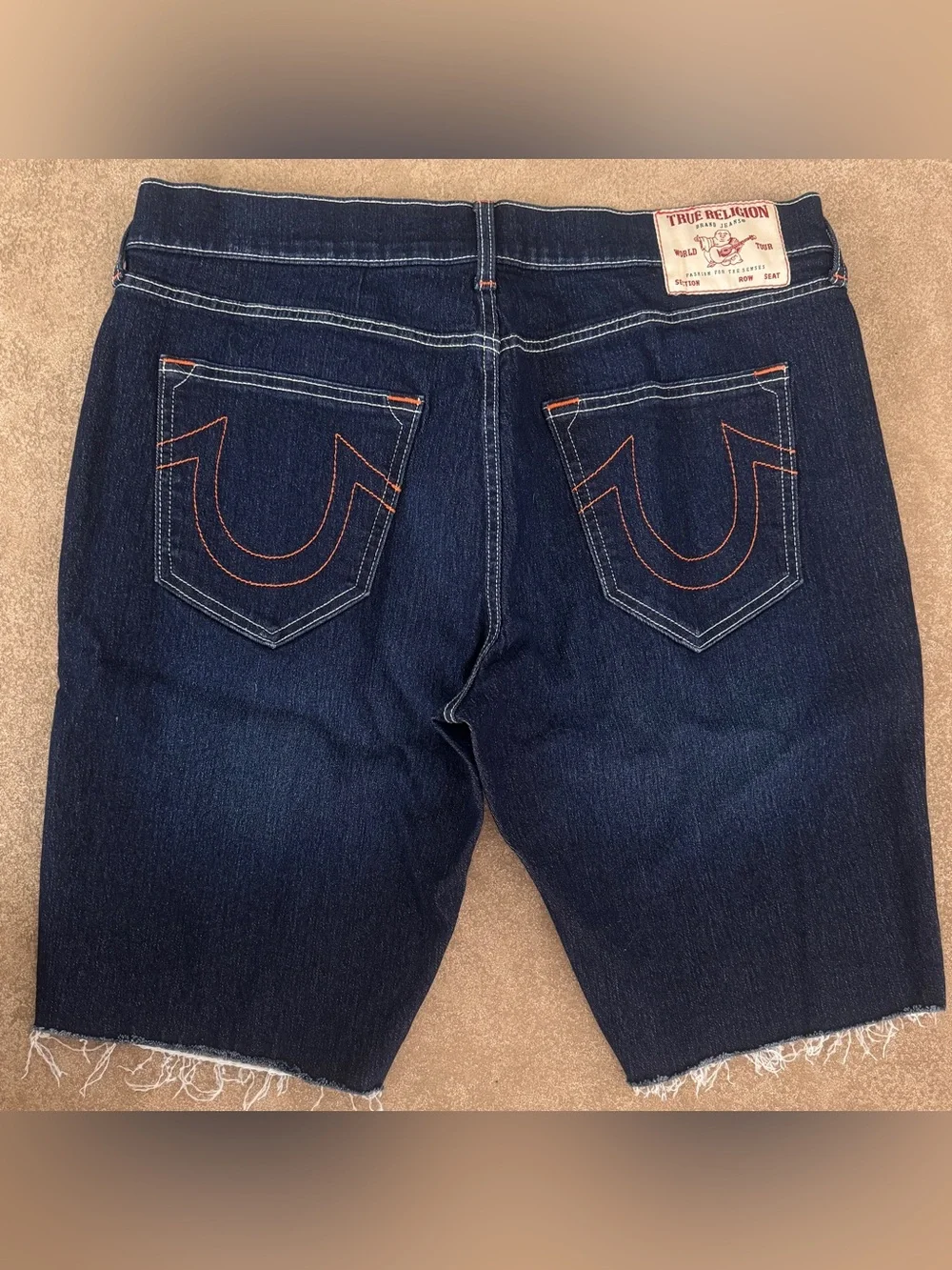 True Religion Ricky Denim Shorts Men's 36 Dark Wash Frayed Hem Relaxed Straight
